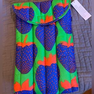 Electric strawberry laptop sleeve